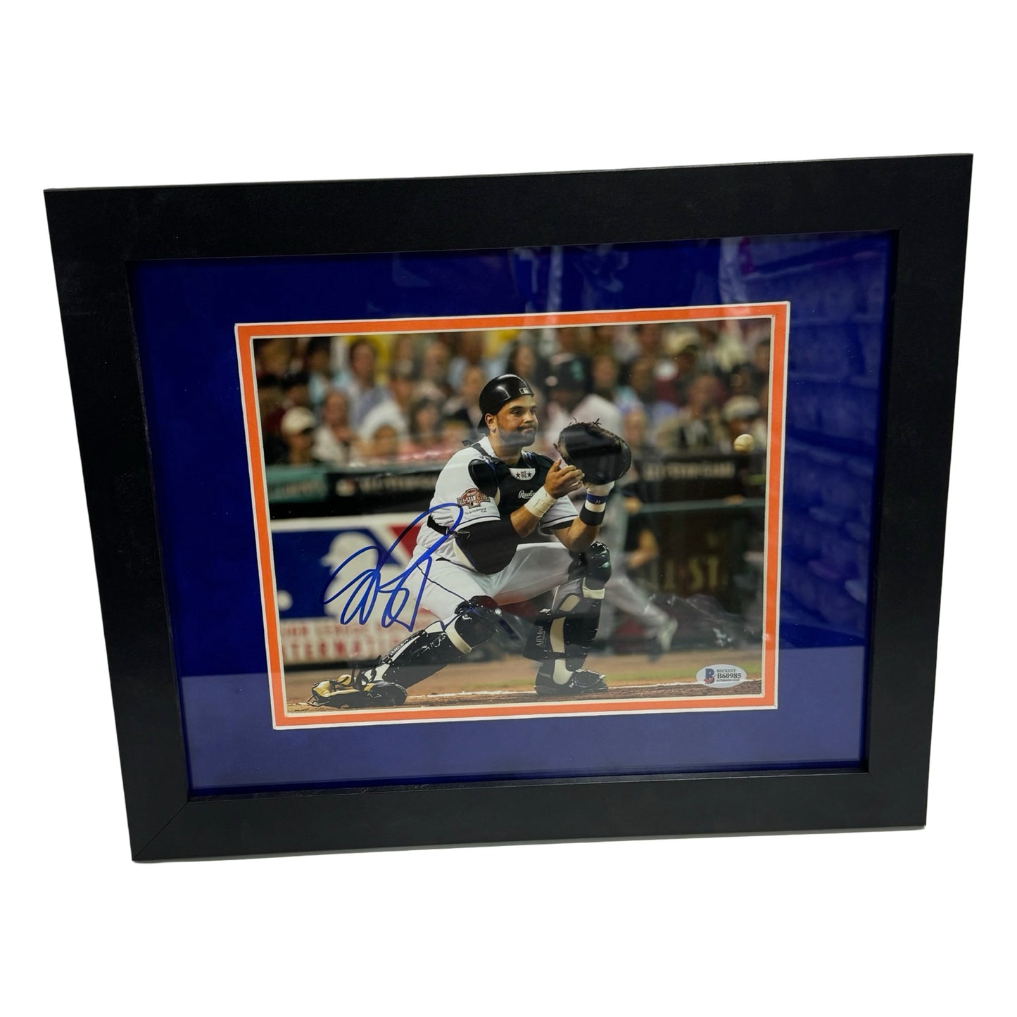 Mike Piazza Autographed New York Mets Catching Framed 8x10 Beckett - Framed