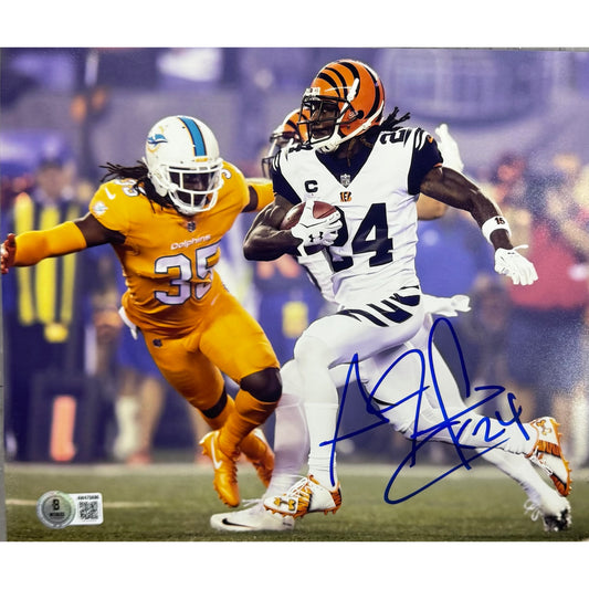 Adam PacMan Jones Cincinnati Bengals White Jersey Running Against Dolphins Autograph 8x10 Photo Beckett BAS