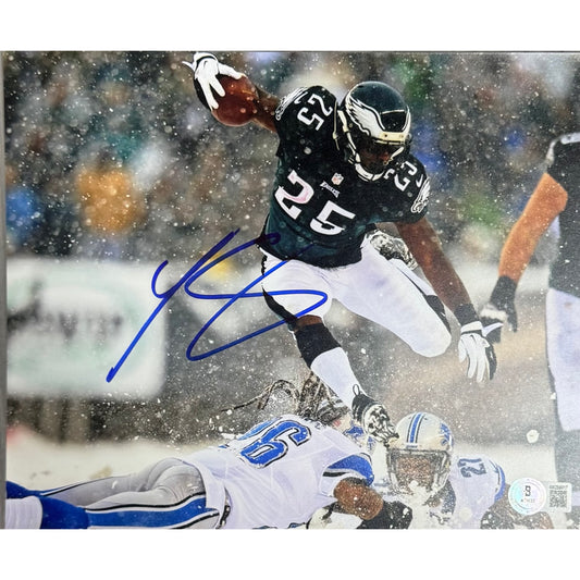 Lesean McCoy Autographed Philadelphia Eagles Green Jersey Hurdle 8x10 Beckett BAS