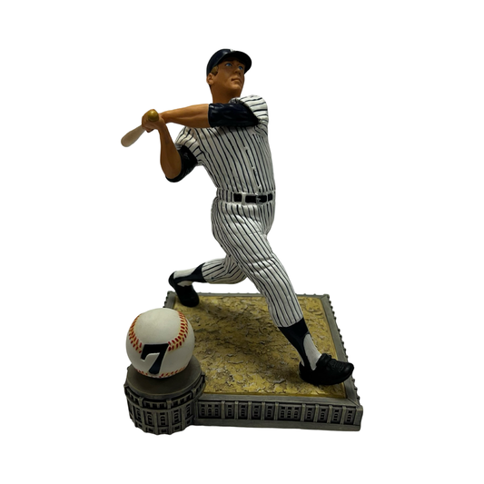 Mickey Mantle New York Yankees Mantle Swing Home Figurine 1995 Hamilton Collection